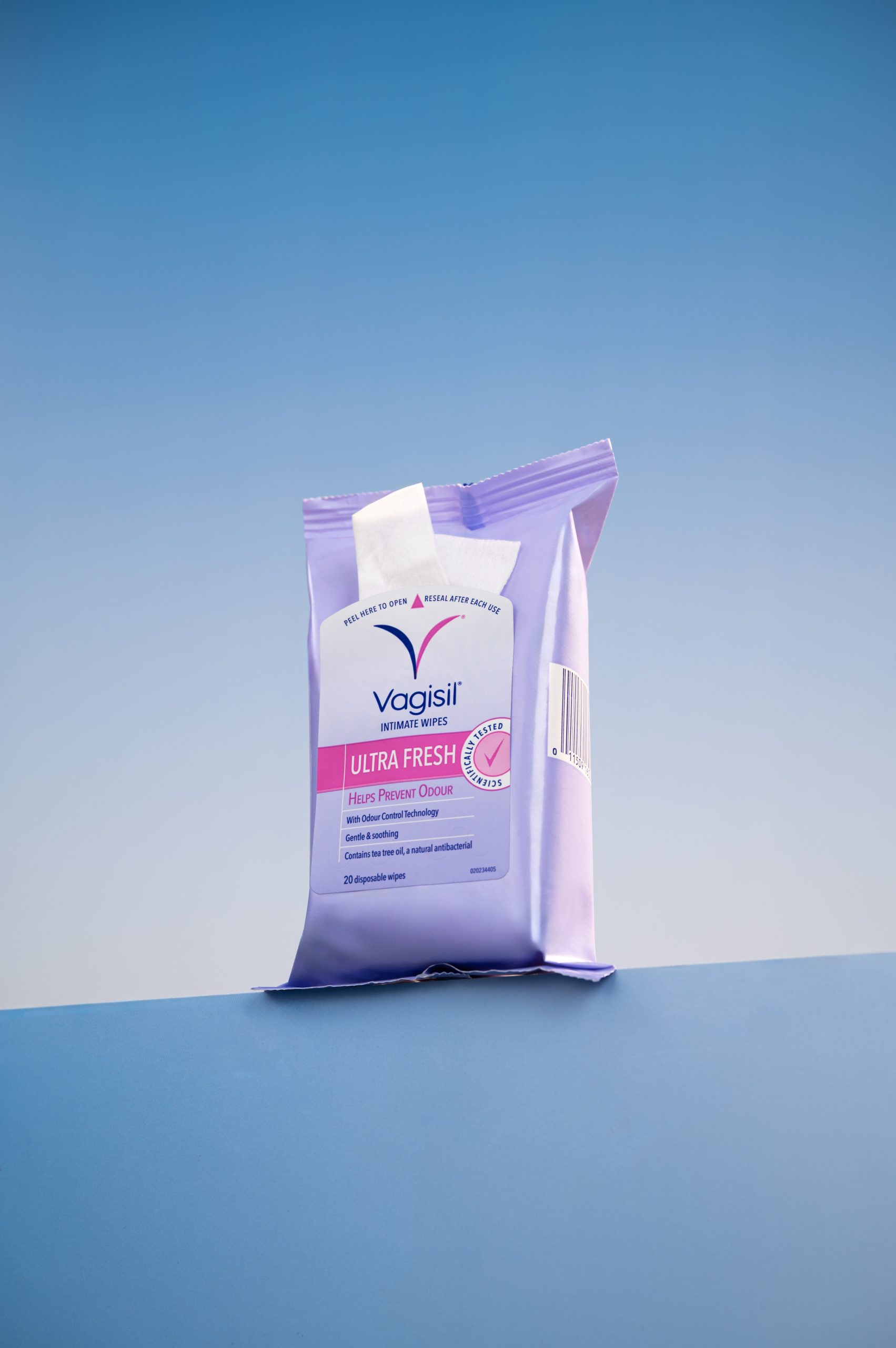 Khăn ướt vệ sinh phụ nữ Vagisil Ultra Fresh Intimate Wipes Khăn ướt vệ sinh phụ nữ Vagisil Ultra Fresh Intimate Wipes