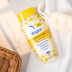 Gel vệ sinh phụ nữ Vagisil Scentsitive Scents Daily Intimate Wash White Jasmine