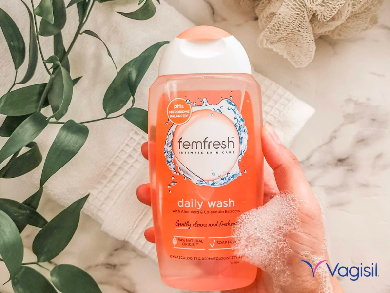 dung dịch vệ sinh phụ nữ bác sĩ khuyên dùng