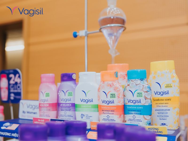 dung dịch vệ sinh phụ nữ trị huyết trắng