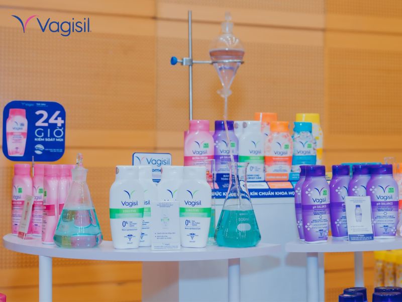 dung dịch vệ sinh phụ nữ dược mỹ phẩm